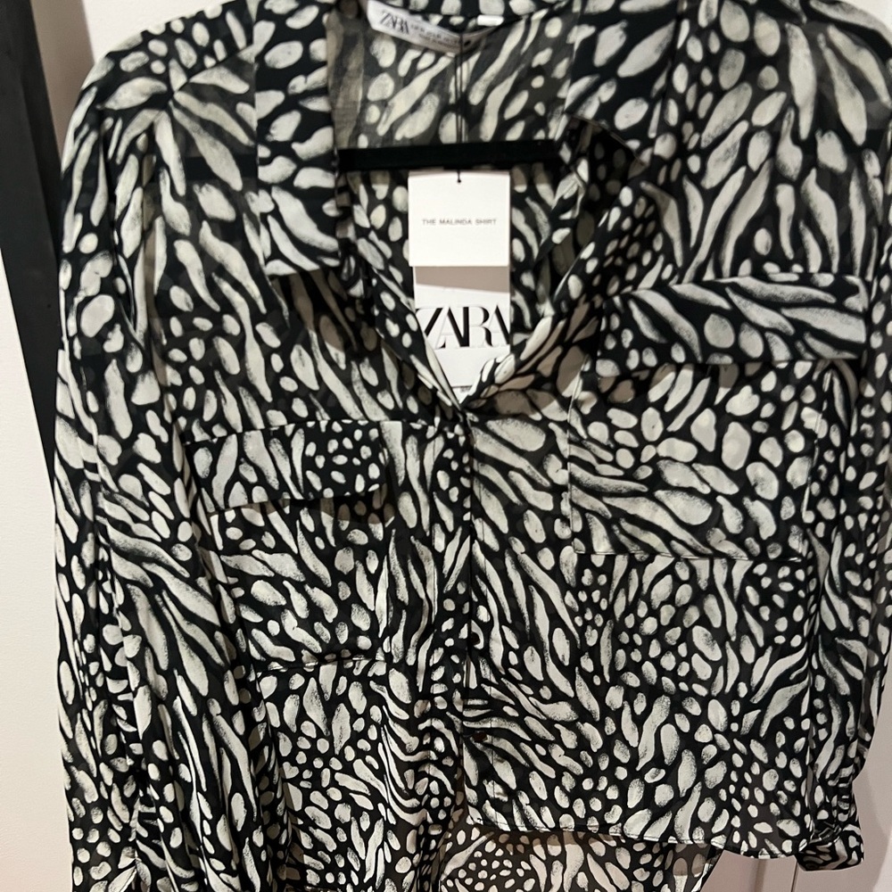 Zara shirt Size M